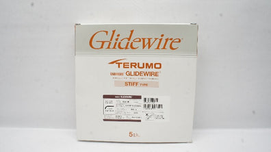 Terumo PA35263A Glidewire Cath. Exchange 0.035inch x 260cm x 3cm - Box of 5